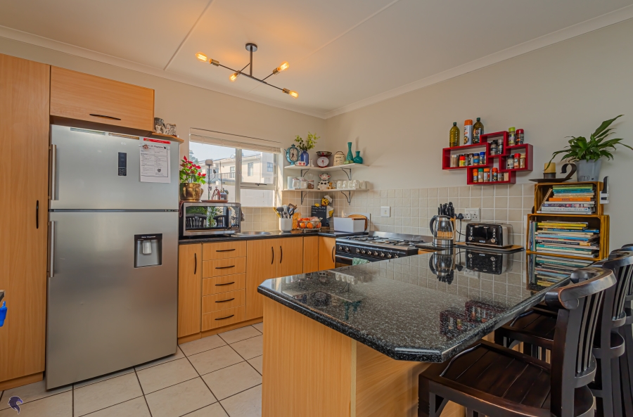 5 Bedroom Property for Sale in Country Club Western Cape
